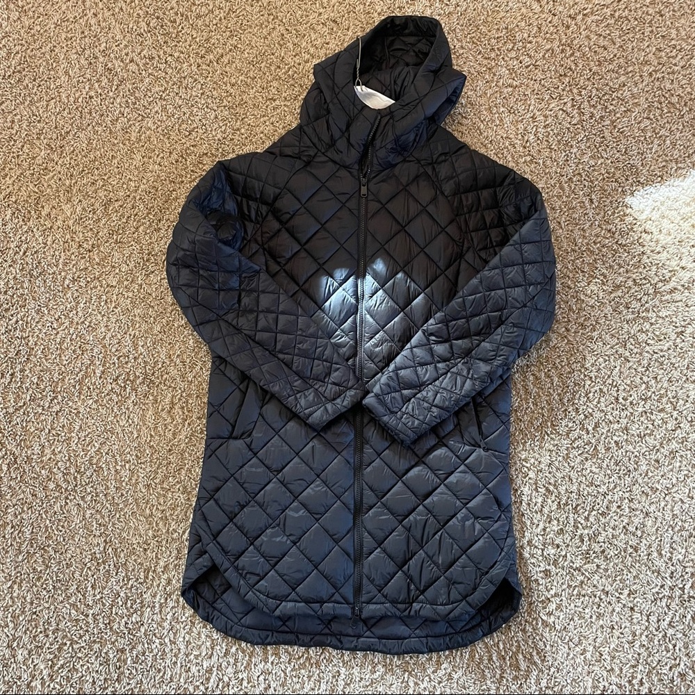 Athleta Whisper Featherless Parka